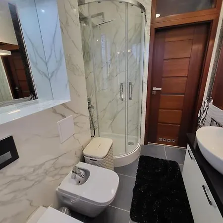 Uroczy Loft I Bezplatne Miejsce Garazowe 500m Obok
